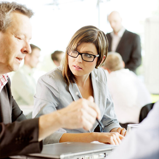 Palvelut. R��t�l�ityn� sinulle.